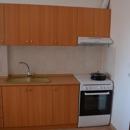 Panos Apartments Gerakini Luaran gambar